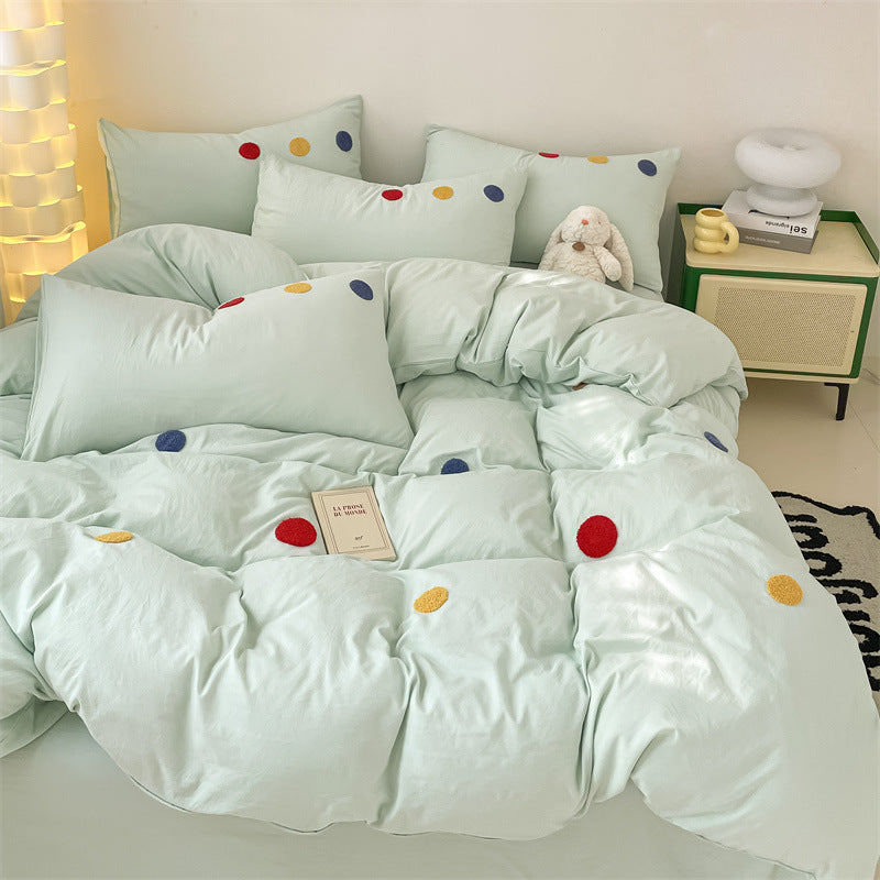 Durable and vibrant pattern bedding set