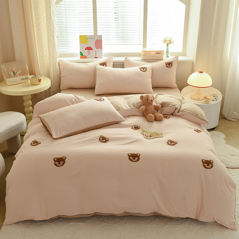 Hypoallergenic and soft kids bedding