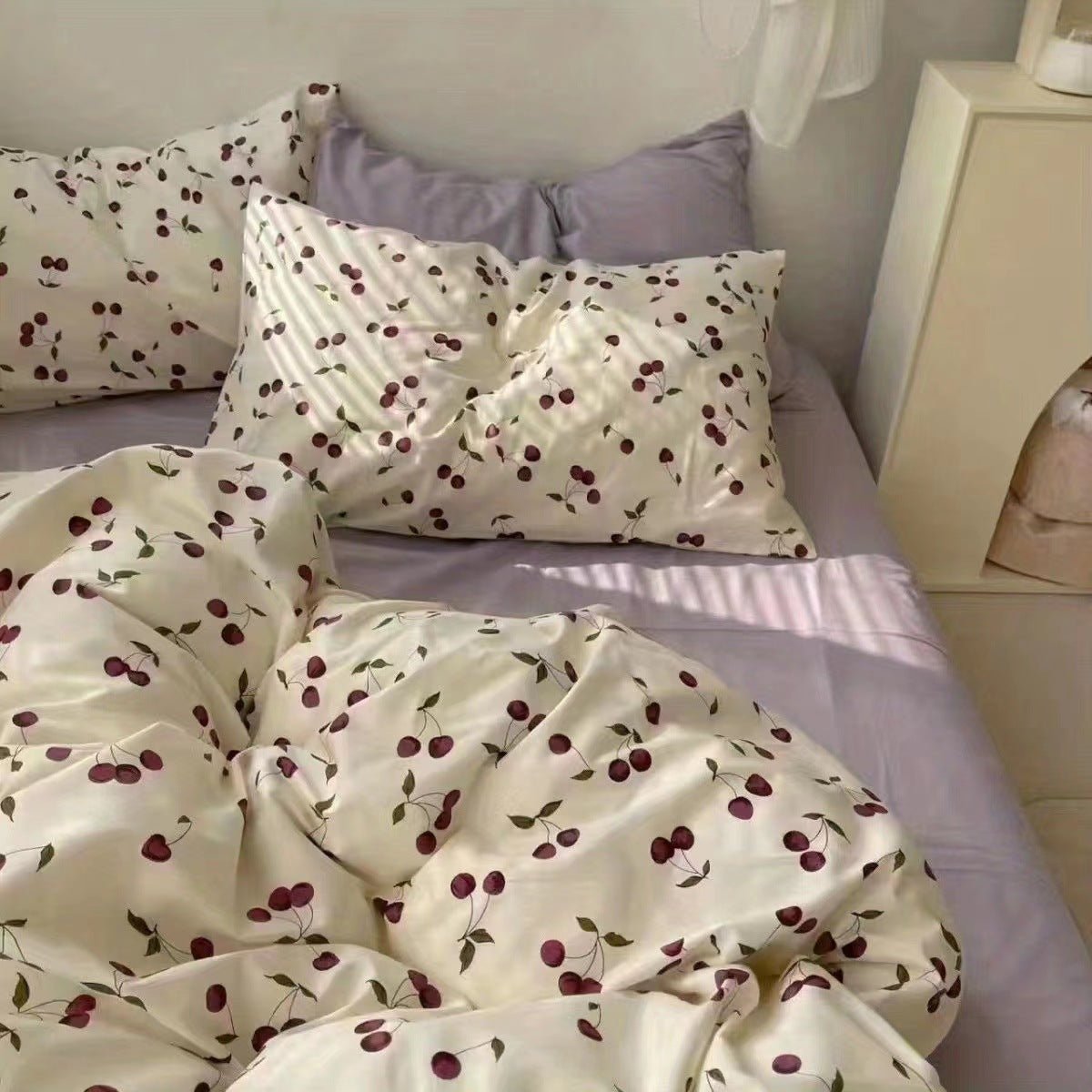 Unique pattern bedding sets, offering softness, durability, and allergy protection