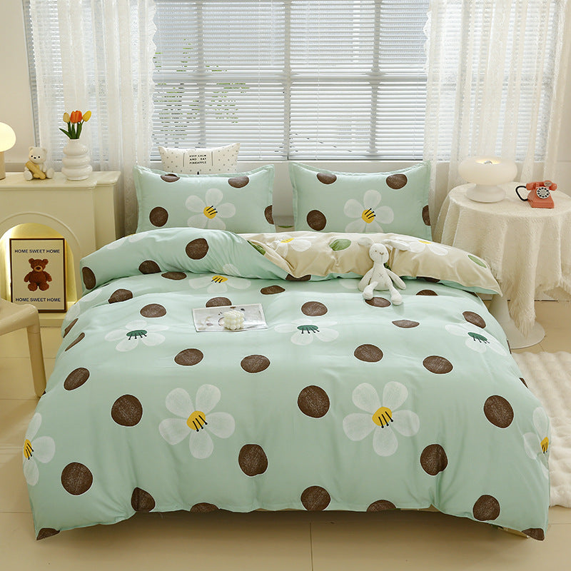 Comfortable and stylish green bedding set