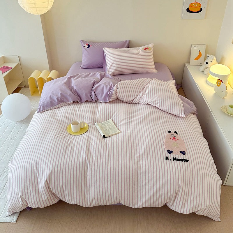 Cheerful and durable cotton bedding set