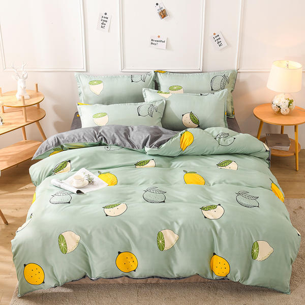 Cheerful and comfortable bedding set