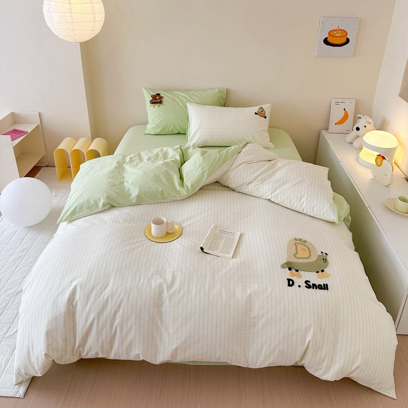 Soft and hypoallergenic luxury bedding