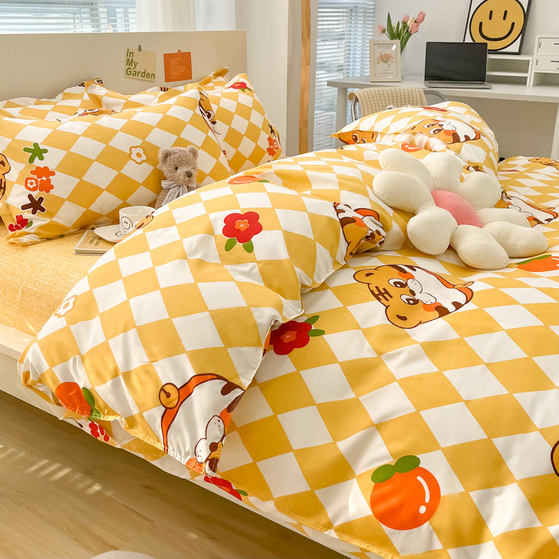 Playful yellow bedding with checkered pattern and cute tigers