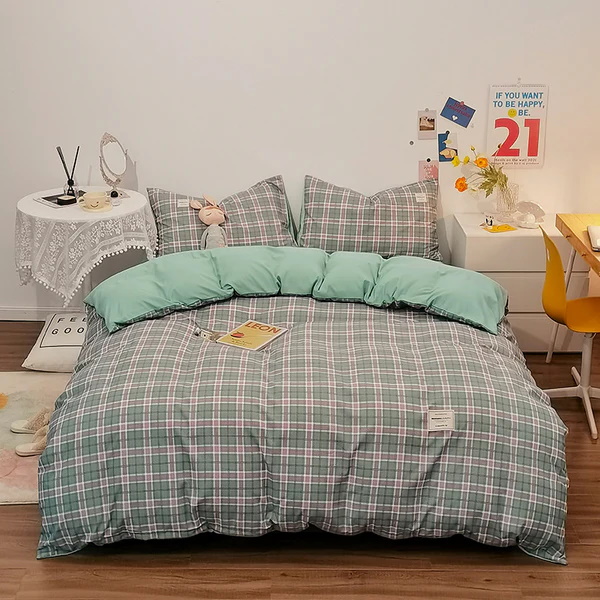 Classic green plaid bedding set with a cozy and stylish design